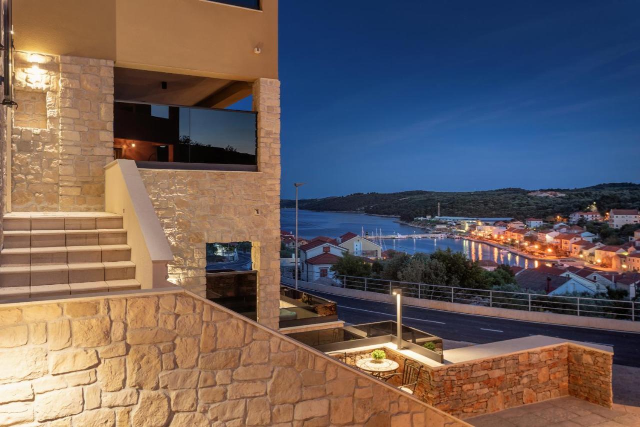 Teona Luxury With Jacuzzi And Terrace Sea View Apartament *