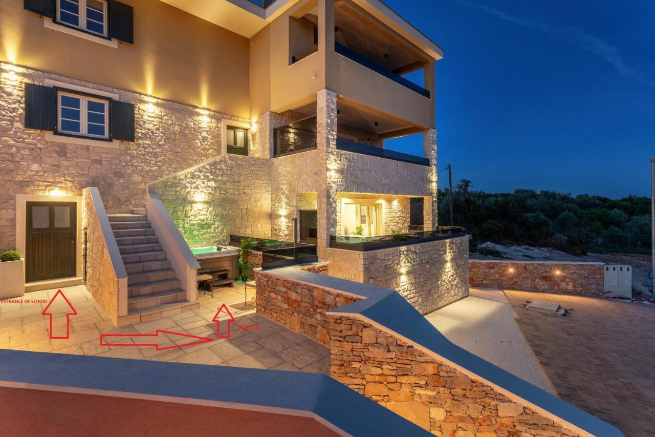 Teona Luxury With Jacuzzi And Terrace Sea View Apartament *